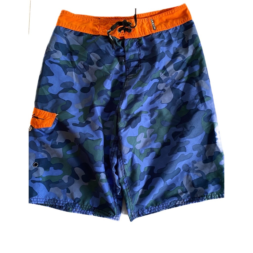Maui and Sons Blue Camo boy’s board shorts size 16.